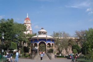 Esbeltica Tlaquepaque